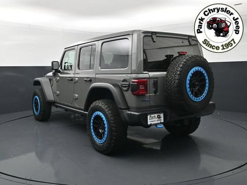 Used 2023 Jeep Wrangler Unlimited Rubicon 4xe w/ Cold Weather Group AWD/4WD image 4