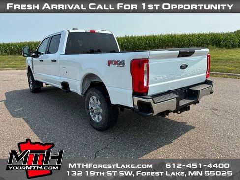 Used 2023 Ford F350 XLT w/ FX4 Off-Road Package AWD/4WD image 5