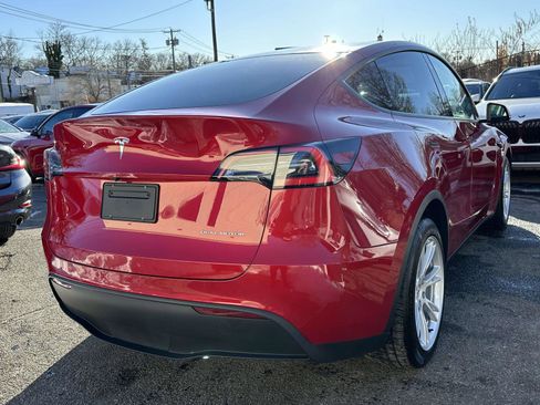 Used 2021 Tesla Model Y Long Range image 3