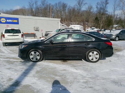 Used 2019 Subaru Legacy 2.5i image 7
