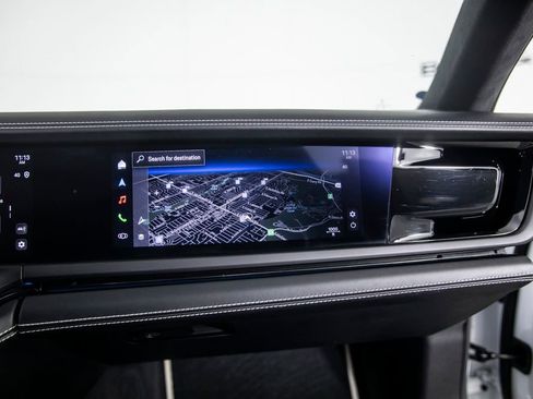 Used 2025 Porsche Panamera image 27