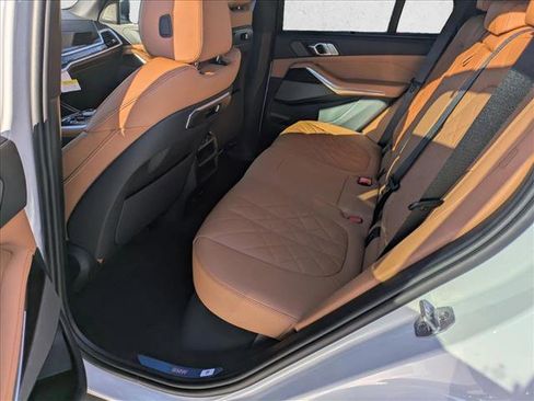 New 2026 BMW X5 xDrive50e w/ Executive Package image 16