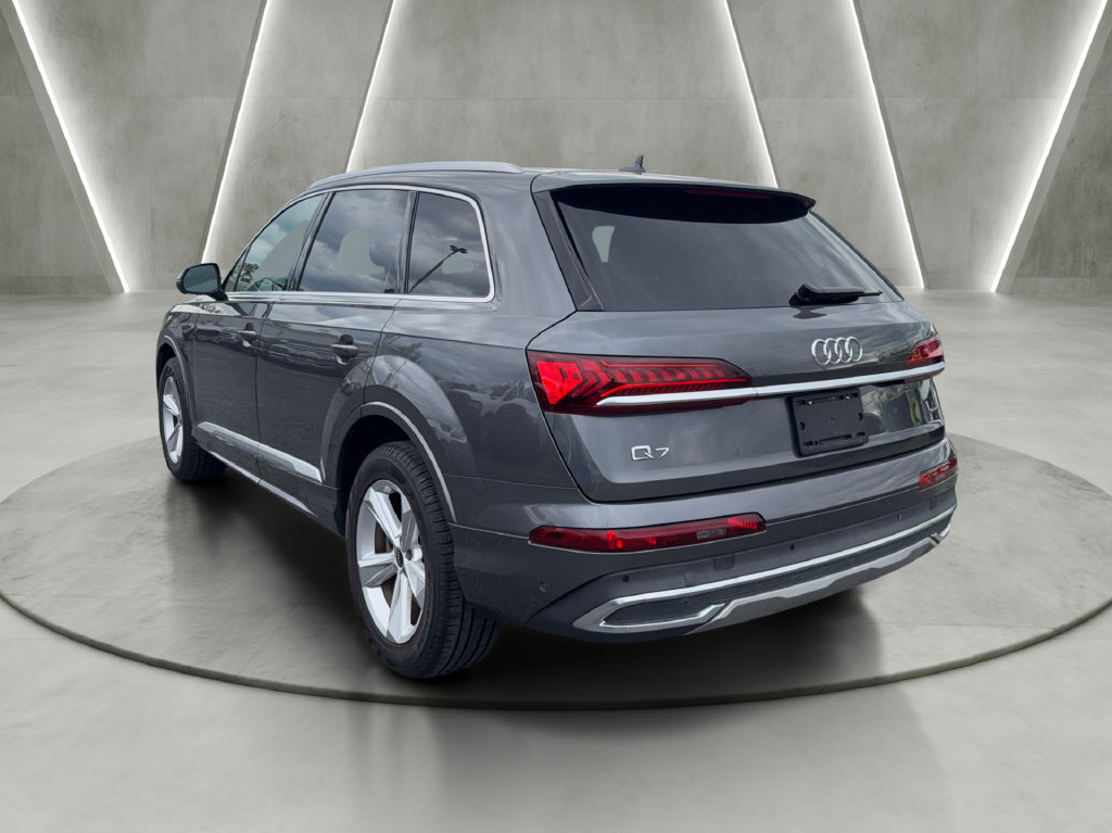 Used 2023 Audi Q7 2.0T Premium Plus w/ Premium Plus Package AWD/4WD image 5