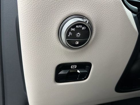 Used 2026 Mercedes-Benz GLC 300 GLC 300 image 17