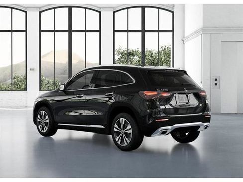 New 2026 Mercedes-Benz GLA 250 4MATIC image 28