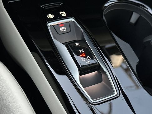 New 2025 Audi Q6 e-tron Premium AWD/4WD image 21