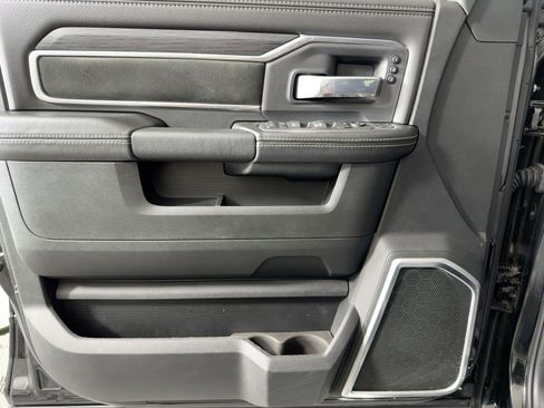 Used 2024 RAM 2500 Laramie w/ Sport Appearance Package image 12