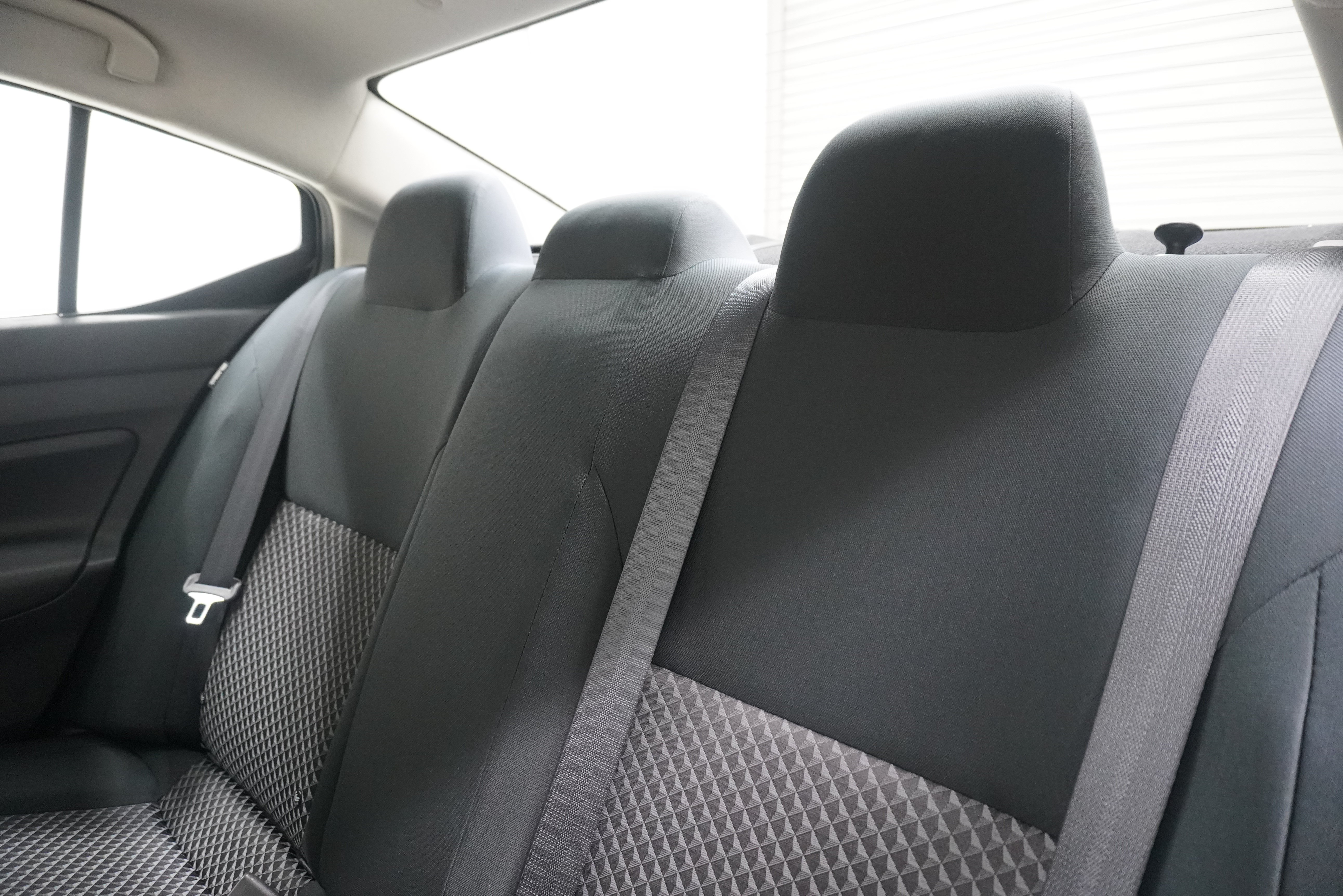 Used 2020 Nissan Versa S FWD image 13