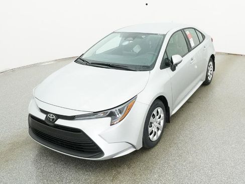 New 2026 Toyota Corolla LE image 5