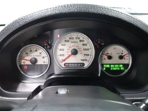 Used 2005 Ford F150 Lariat AWD/4WD image 33