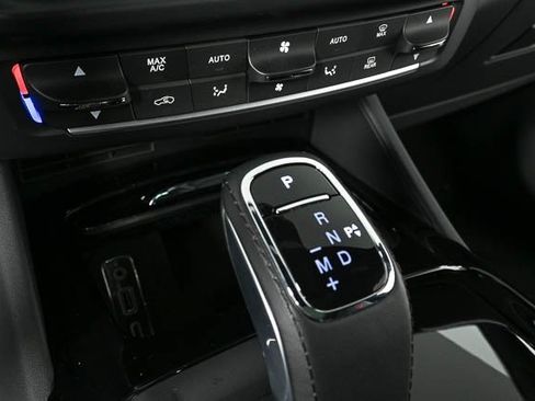 New 2024 Maserati Levante GT Ultima image 16