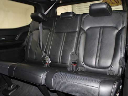 Used 2024 Jeep Wagoneer Series III image 27