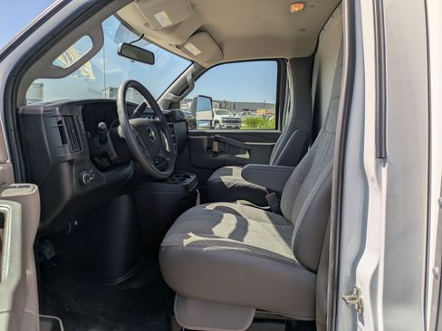 New 2025 Chevrolet Express 3500 w/ Power Convenience Package image 9