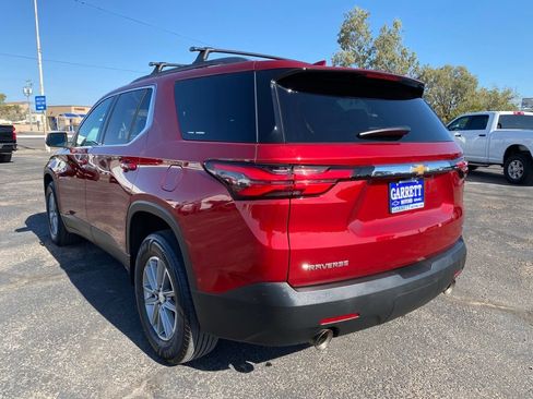 Used 2023 Chevrolet Traverse LT FWD image 23