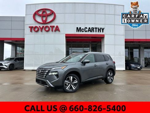 Used 2026 Nissan Rogue SL AWD/4WD image 1