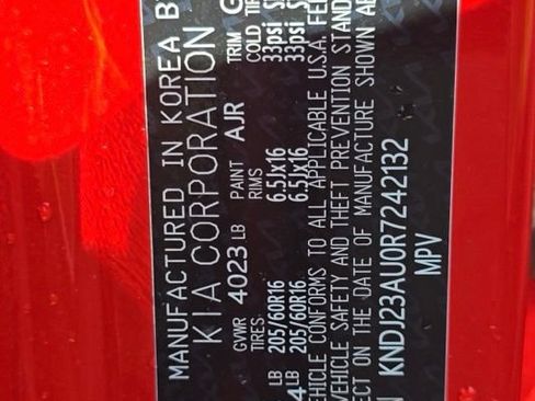 Certified 2024 Kia Soul LX w/ Option Group 015 FWD image 12
