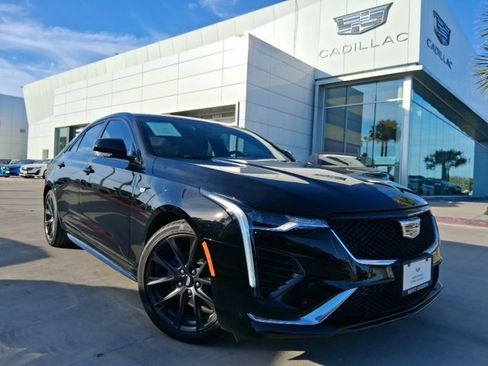 Certified 2025 Cadillac CT4 Sport image 1