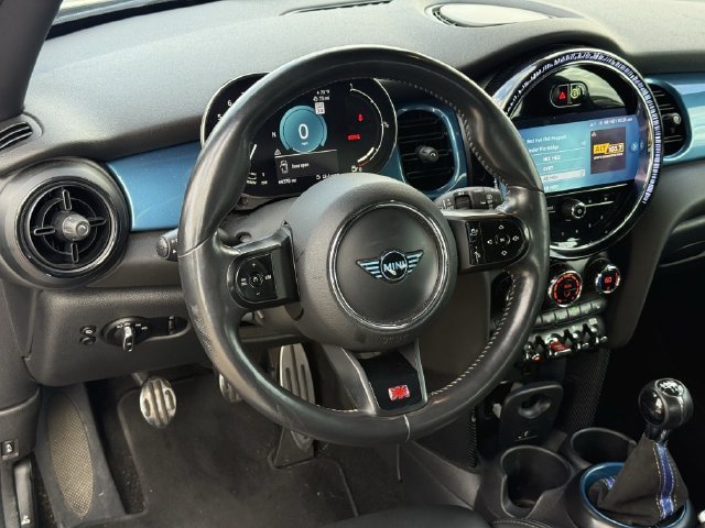 Used 2022 MINI Cooper S w/ Premium Package FWD image 11