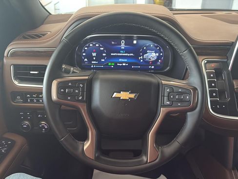 Used 2023 Chevrolet Tahoe High Country AWD/4WD image 14