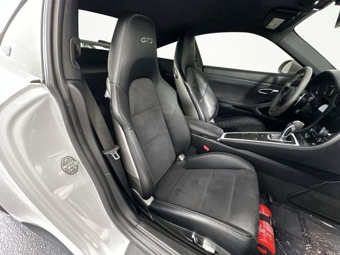 Used 2018 Porsche 911 GT3 w/ Sport Chrono Package image 20