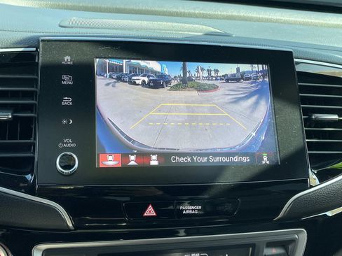 Certified 2023 Honda Ridgeline Black Edition image 10