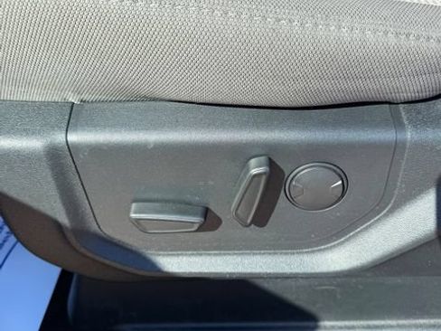 Used 2019 Ford F150 XLT w/ Equipment Group 302A Luxury RWD image 15
