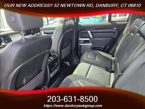 Used 2023 Land Rover Defender 110 X-Dynamic SE image 6