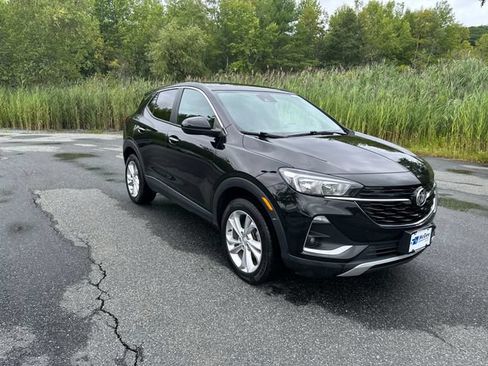 Used 2023 Buick Encore GX Preferred w/ Cold Weather Comfort Package AWD/4WD image 7