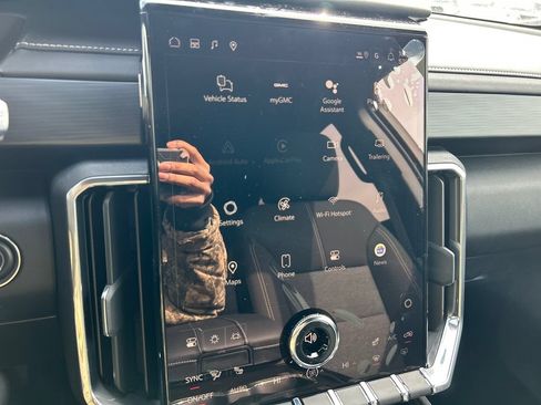 New 2026 GMC Acadia Elevation w/ Black Edition AWD/4WD image 24