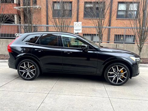 Certified 2024 Volvo XC60 T8 Polestar image 4