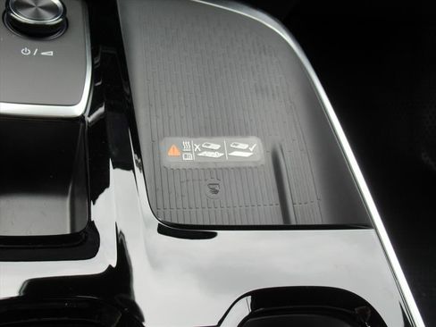 New 2026 Buick Enclave Preferred image 24