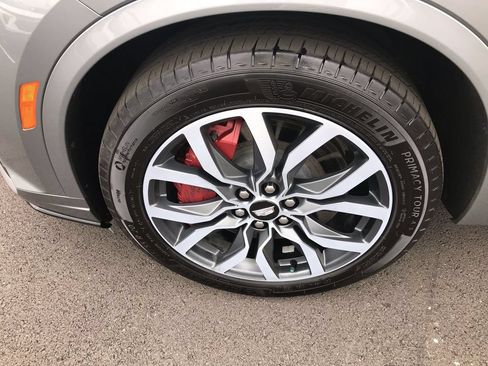 Used 2024 Cadillac XT6 Sport AWD/4WD image 10