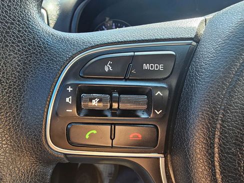 Used 2018 Kia Sportage LX image 34