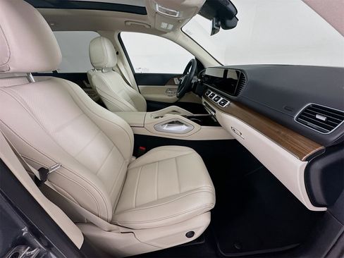New 2026 Mercedes-Benz GLS 450 GLS 450 image 32