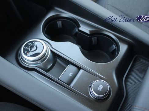 New 2026 Ford Explorer Active RWD image 12