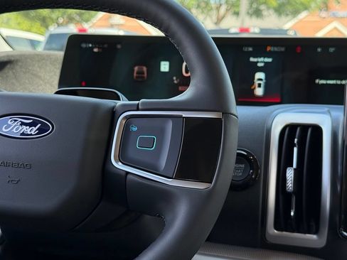 New 2027 Ford Expedition Max Active AWD/4WD image 9