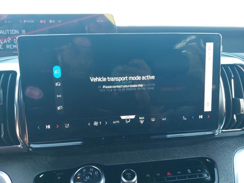 New 2026 Ford Expedition Tremor image 24