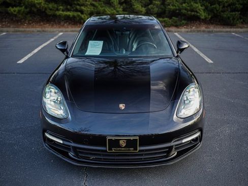 Used 2018 Porsche Panamera 4 image 17