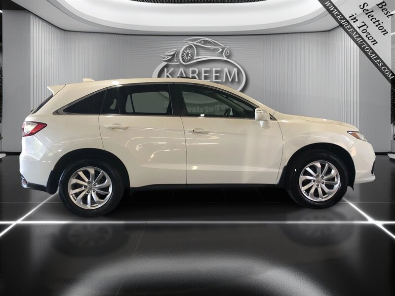 Used 2017 Acura RDX w/ Technology Package FWD image 4