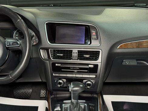 Used 2015 Audi Q5 3.0T Premium Plus image 34