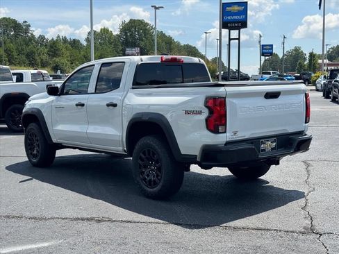 Used 2026 Chevrolet Colorado Trail Boss AWD/4WD image 5