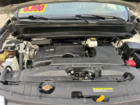 Used 2017 Nissan Pathfinder SL w/ SL Premium Package AWD/4WD image 24