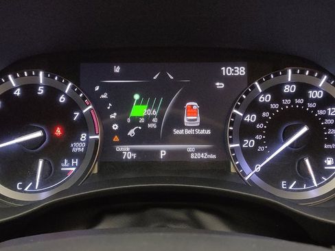 Used 2022 Toyota Highlander XLE w/ Protection Package #3 (TMS) AWD/4WD image 23