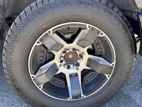 Used 2014 Ford F150 FX4 w/ Equipment Group 402A Luxury AWD/4WD image 60