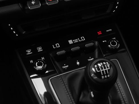 Certified 2024 Porsche 911 Carrera T RWD image 50