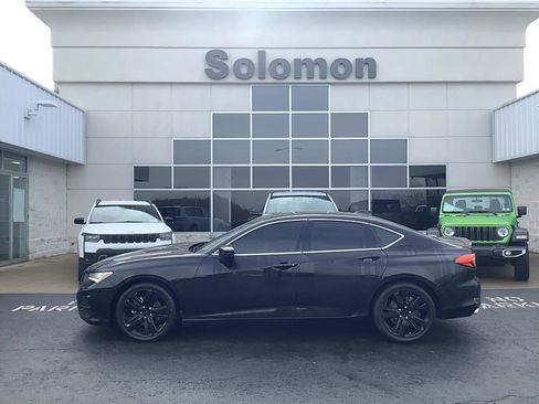 Used 2022 Acura TLX w/ Technology Package image 1