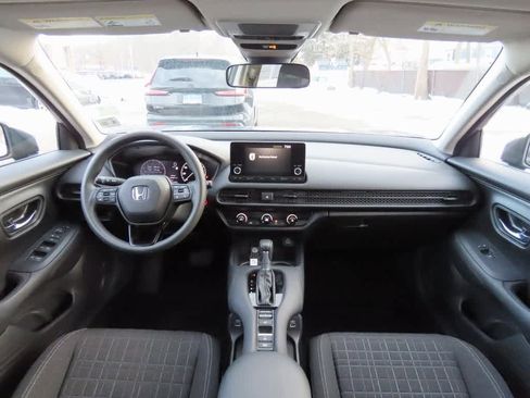 Certified 2023 Honda HR-V LX image 17