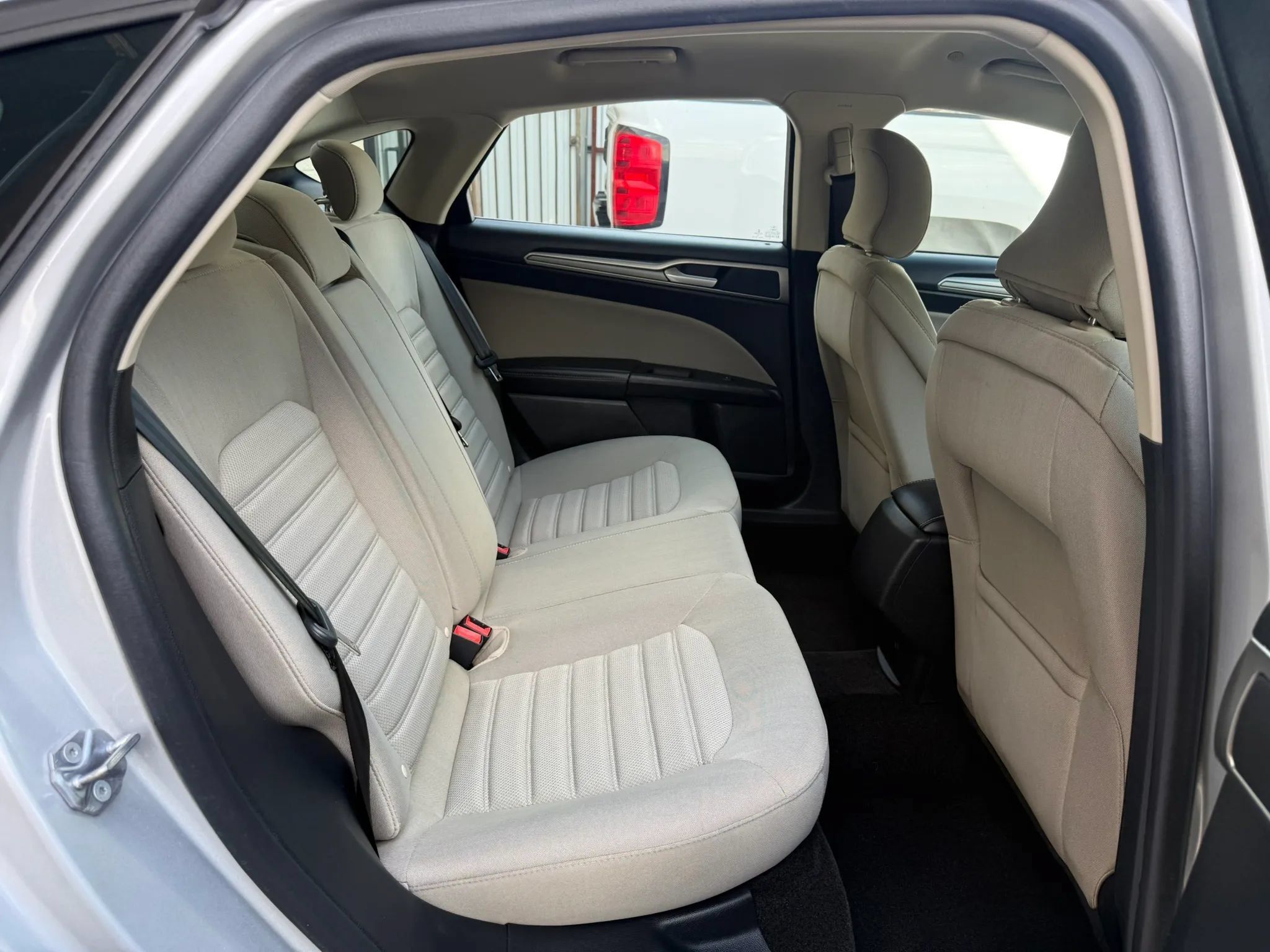 Used 2018 Ford Fusion S FWD image 17