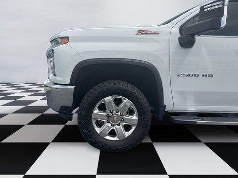 Used 2022 Chevrolet Silverado 2500 LTZ w/ LTZ Plus Package AWD/4WD image 14