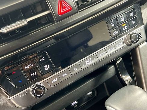 Certified 2024 Kia Seltos S image 16